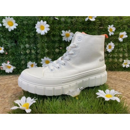 Basket blanche en toile...